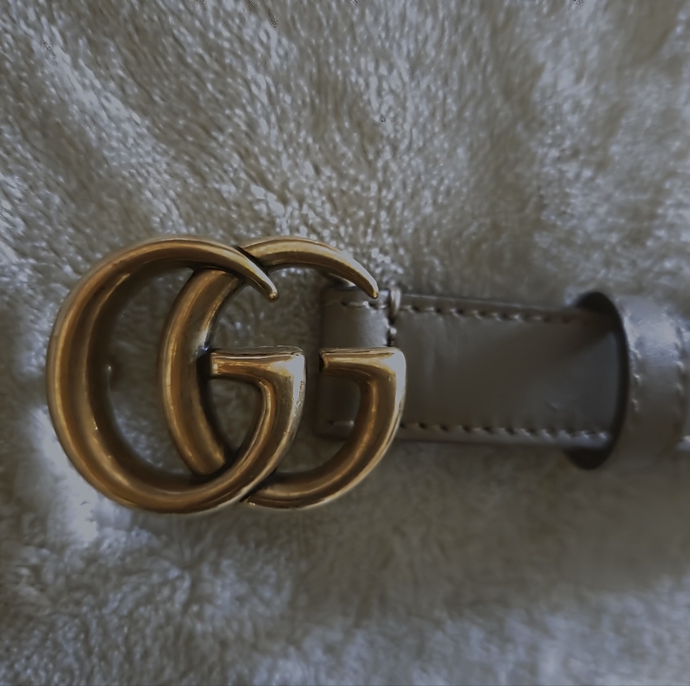 Gucci Women's Gold and Gray Belt